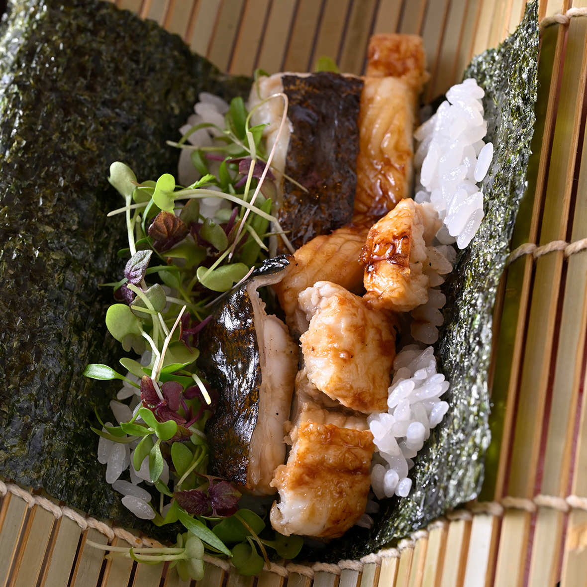 Utsubo Eel Hand Roll